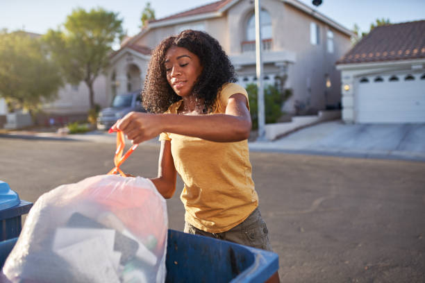 Yard Cleanup Services in Baldwyn, MS